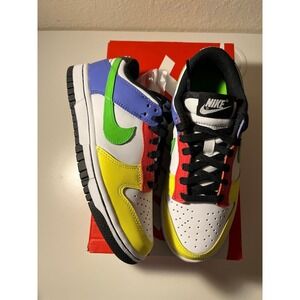 dunk low green strike size 5w
